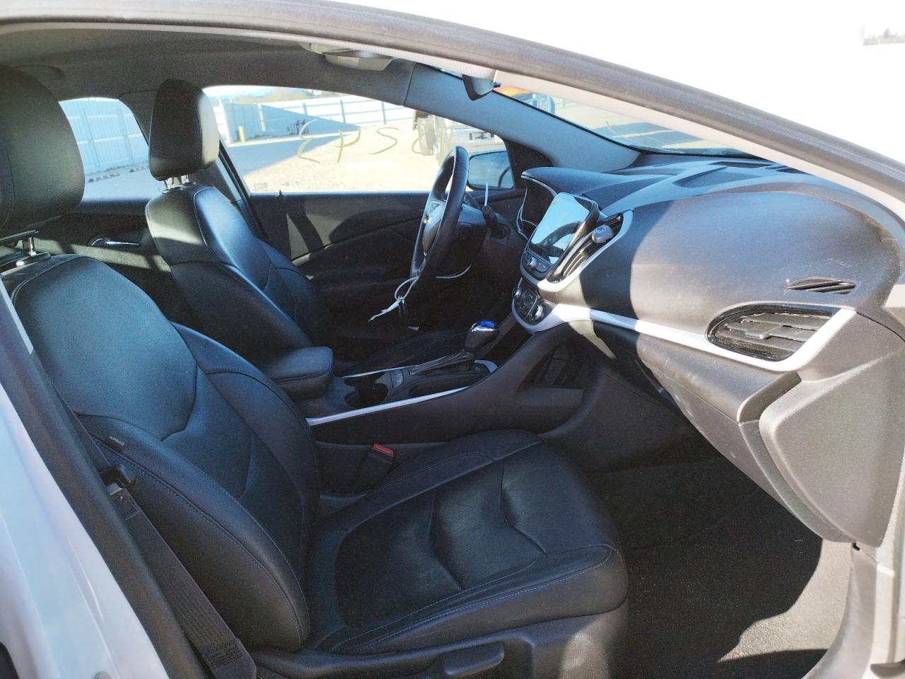 Photo 5 from auction – 2017 CHEVROLET VOLT LT with VIN 1G1RC6S58HU104629