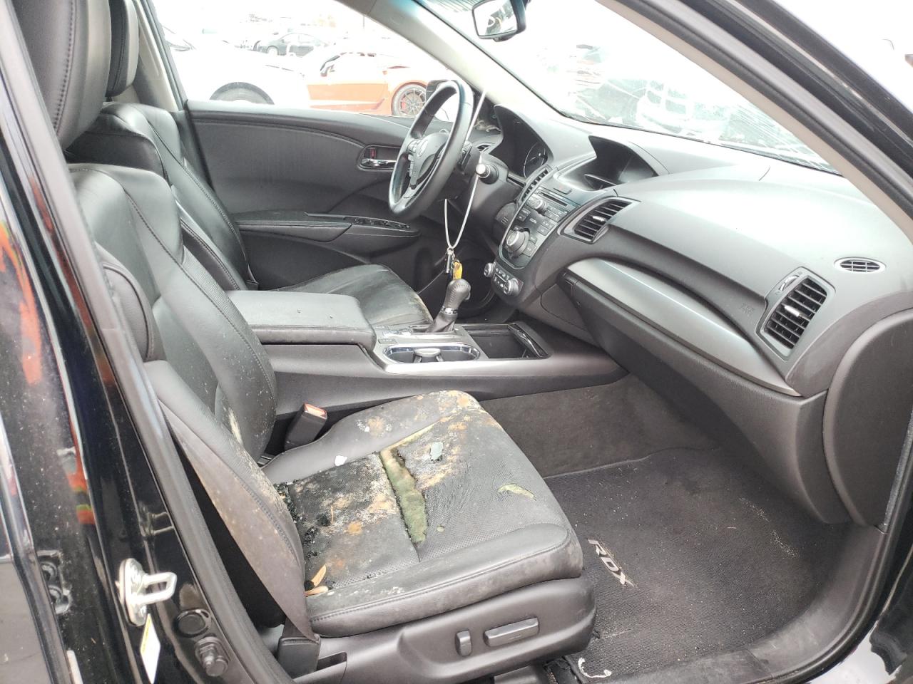 Foto 5 de la subasta – 2015 ACURA RDX con VIN 5J8TB3H33FL004348