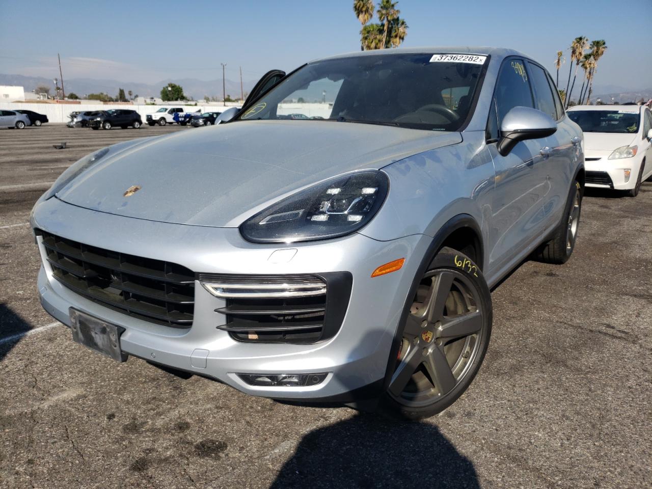 Photo 2 from auction – 2016 PORSCHE CAYENNE TU with VIN WP1AC2A2XGLA88442