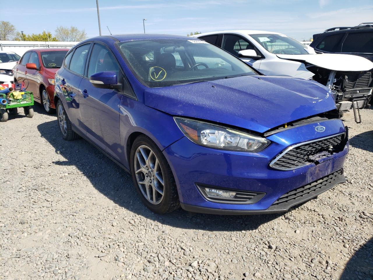 صورة رقم 1 من المزاد - 2015 FORD FOCUS SE مع VIN 1FADP3K24FL226682