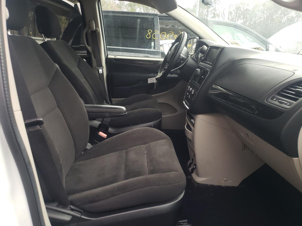 Photo 5 from auction – 2017 DODGE GRAND CARA with VIN 2C4RDGBG4HR756446