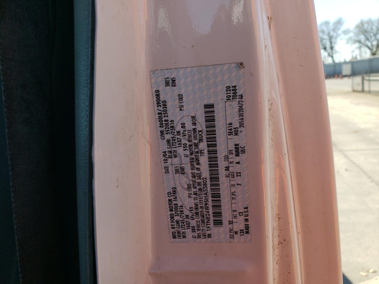 Photo 10 from auction – 2005 FORD ECONOLINE with VIN 1FTNE24W95HA55802