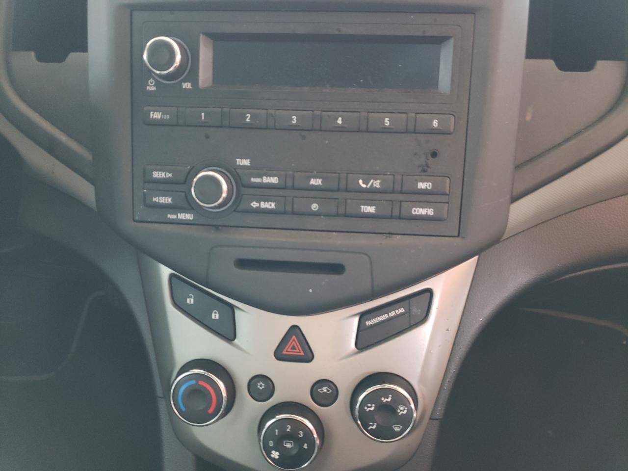 Photo 9 from auction – 2012 CHEVROLET SONIC LS with VIN 1G1JA5SH1C4201865