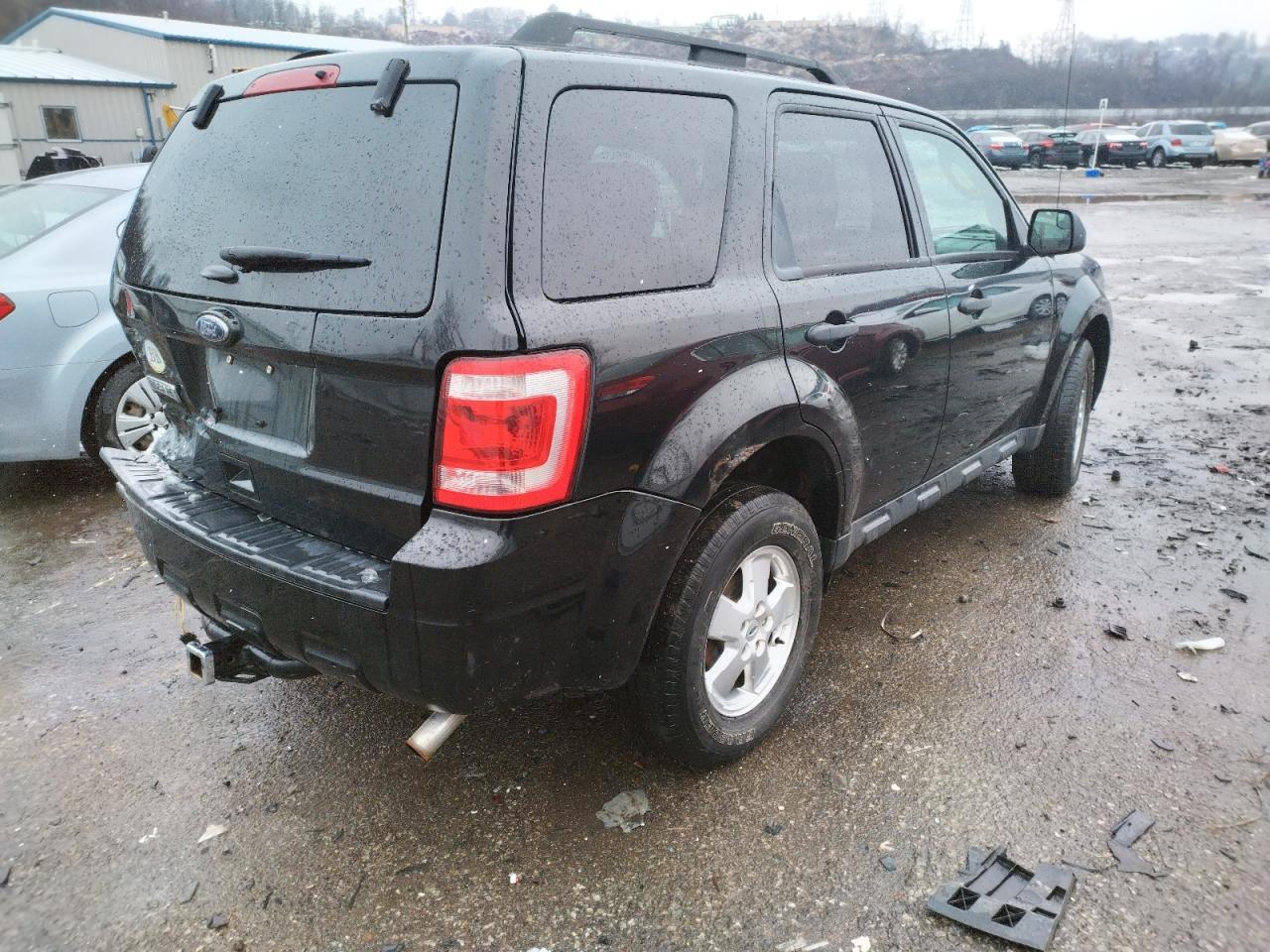 Photo 4 from auction – 2012 FORD ESCAPE XLT with VIN 1FMCU9D74CKC39049