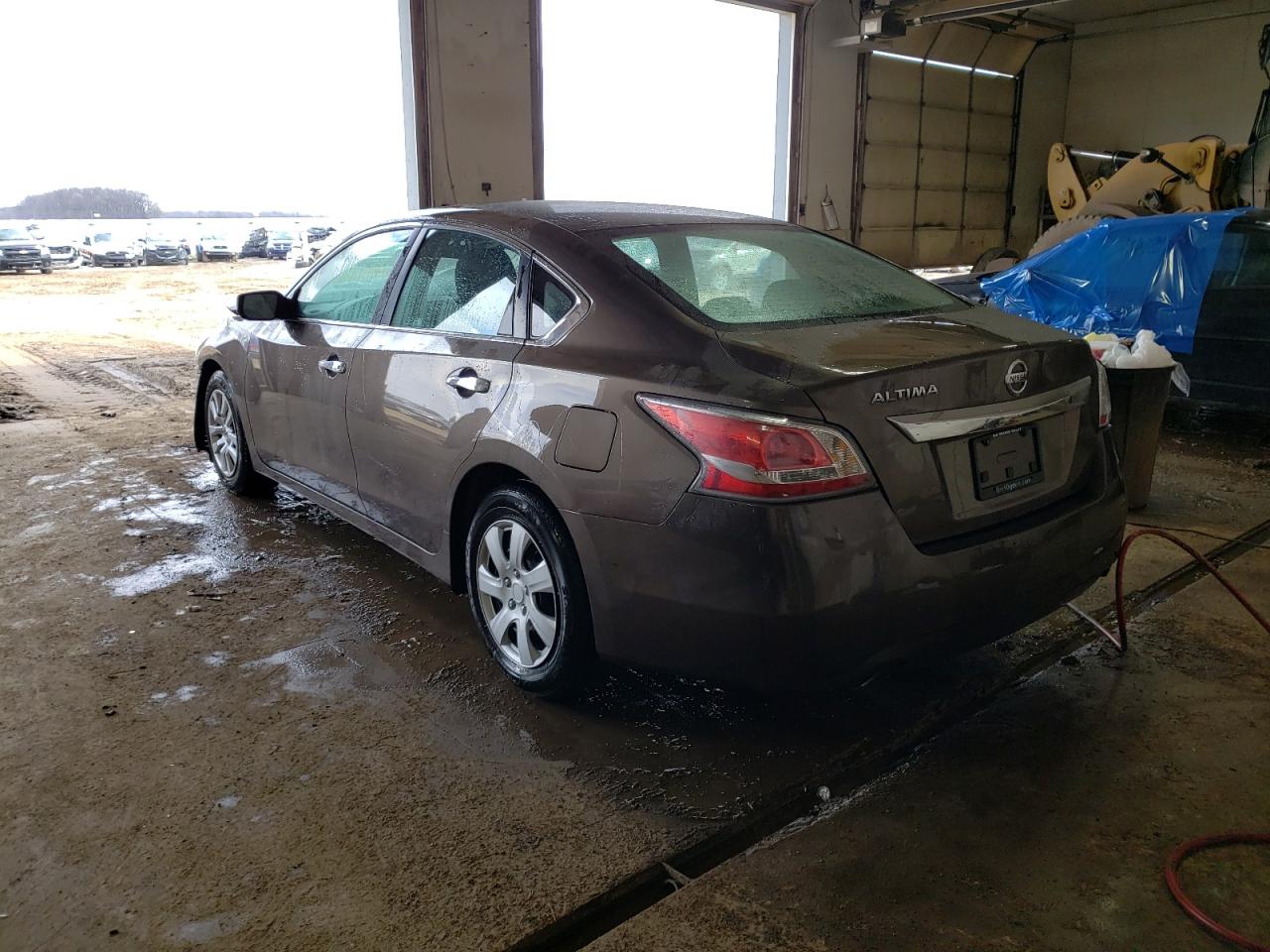 Photo 3 from auction – 2015 NISSAN ALTIMA 2.5 with VIN 1N4AL3AP3FC204135