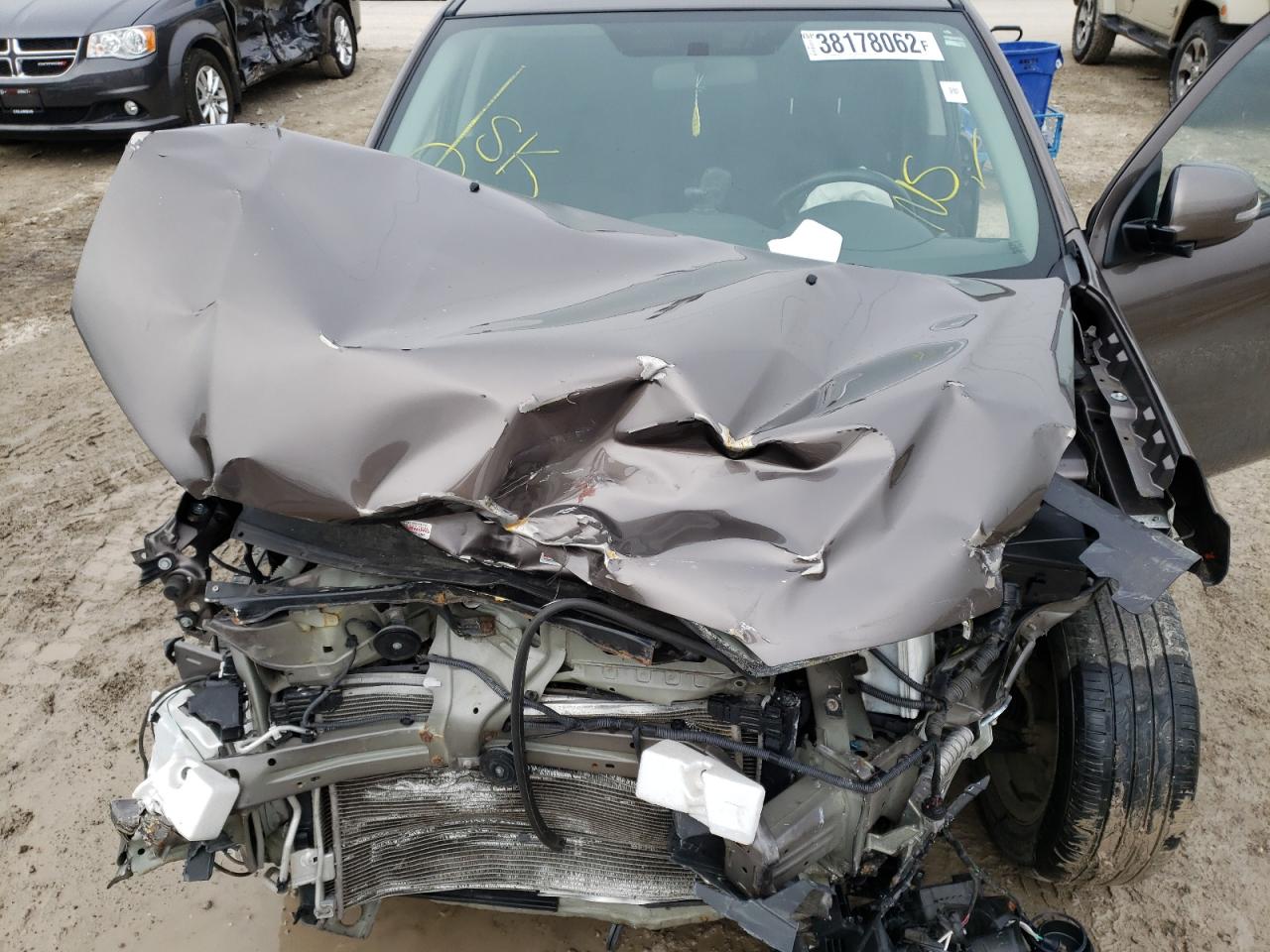 Photo 7 from auction – 2017 MITSUBISHI OUTLANDER with VIN JA4AR3AU0HZ009697