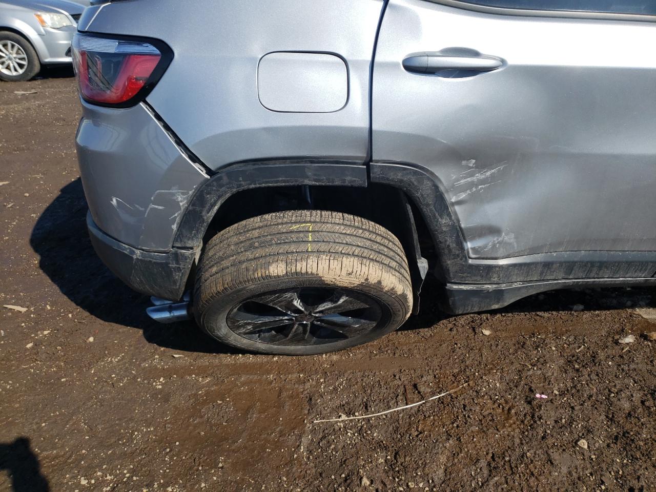 Photo 9 from auction – 2018 JEEP COMPASS LA with VIN 3C4NJCBB8JT358907