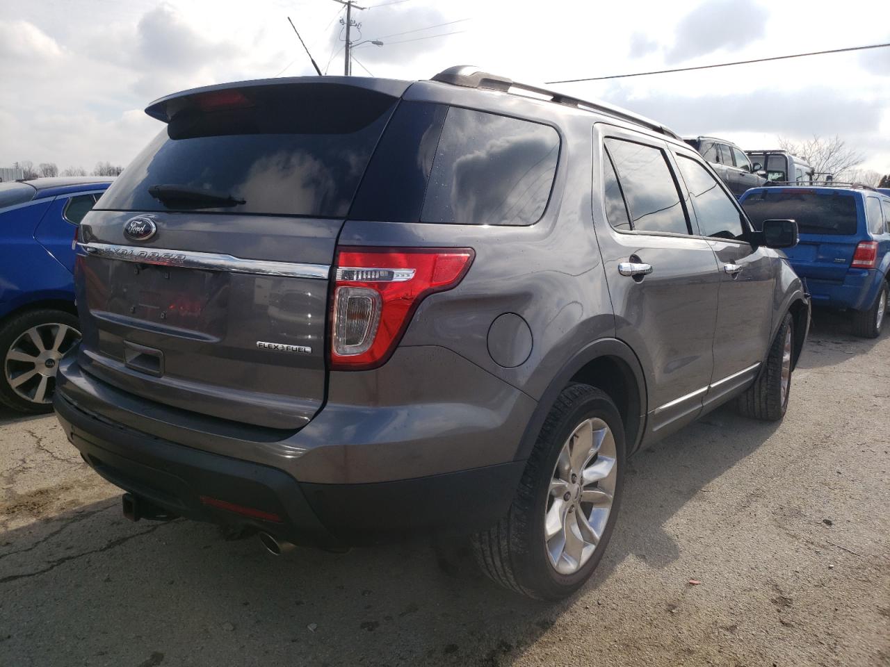 Zdjęcie 4 z aukcji – 2014 FORD EXPLORER X z VIN 1FM5K7D88EGA31919