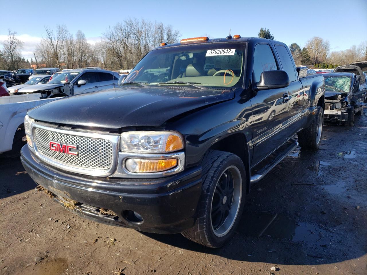 Photo 2 from auction – 2003 GMC SIERRA K15 with VIN 2GTFK69U731332085