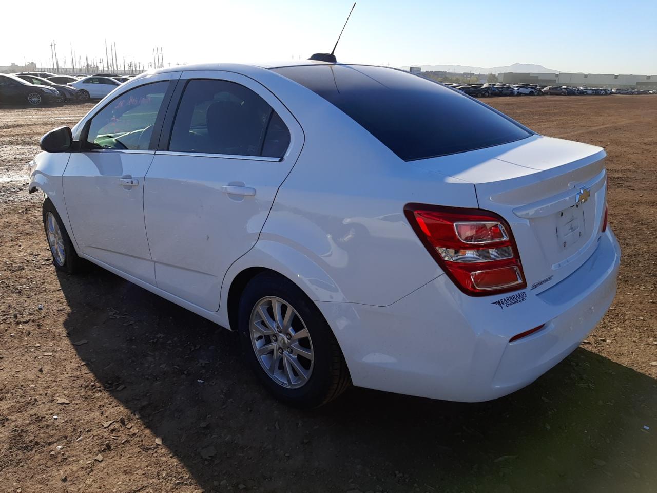 Photo 3 from auction – 2019 CHEVROLET SONIC LT with VIN 1G1JD5SB1K4101153