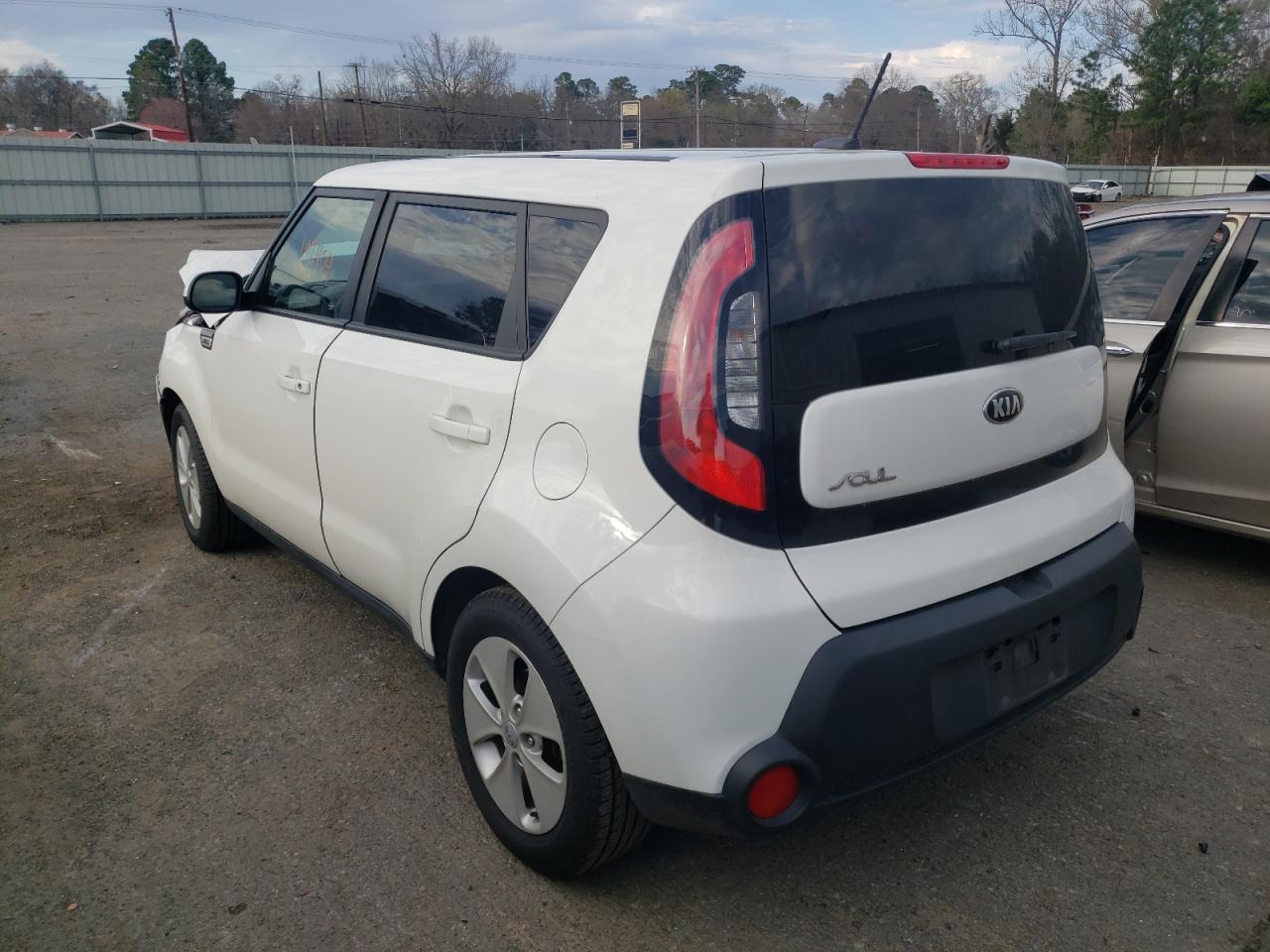 Photo 3 from auction – 2016 KIA SOUL with VIN KNDJN2A28G7350687