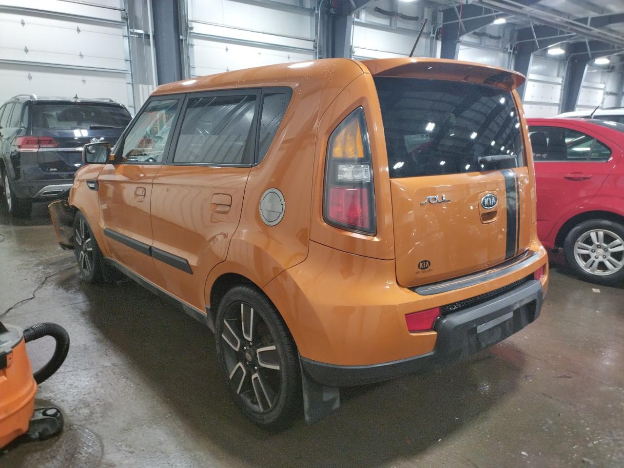 Foto 3 de la subasta – 2010 KIA SOUL + con VIN KNDJT2A26A7108896