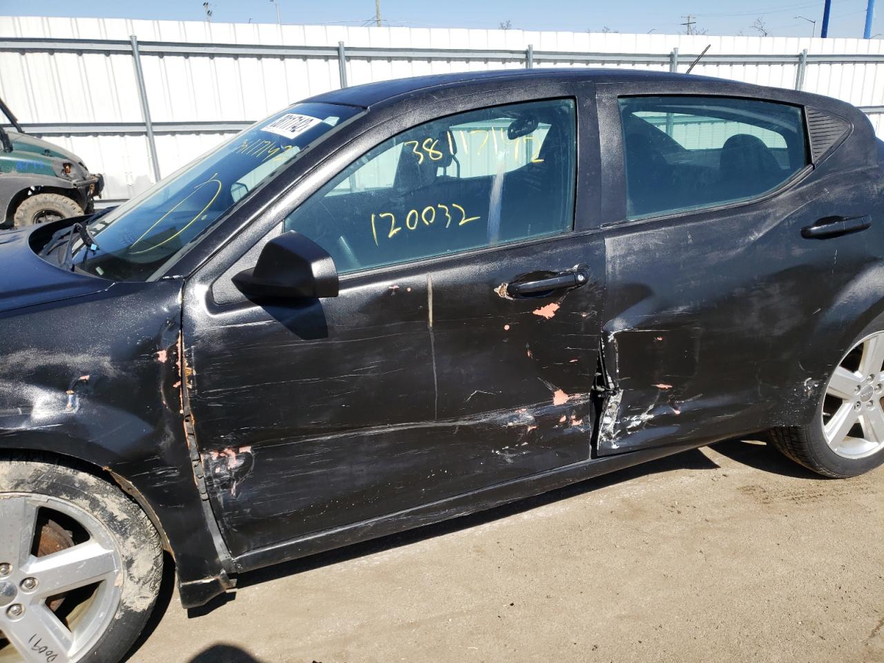 Photo 9 from auction – 2013 DODGE AVENGER SE with VIN 1C3CDZAB3DN615628