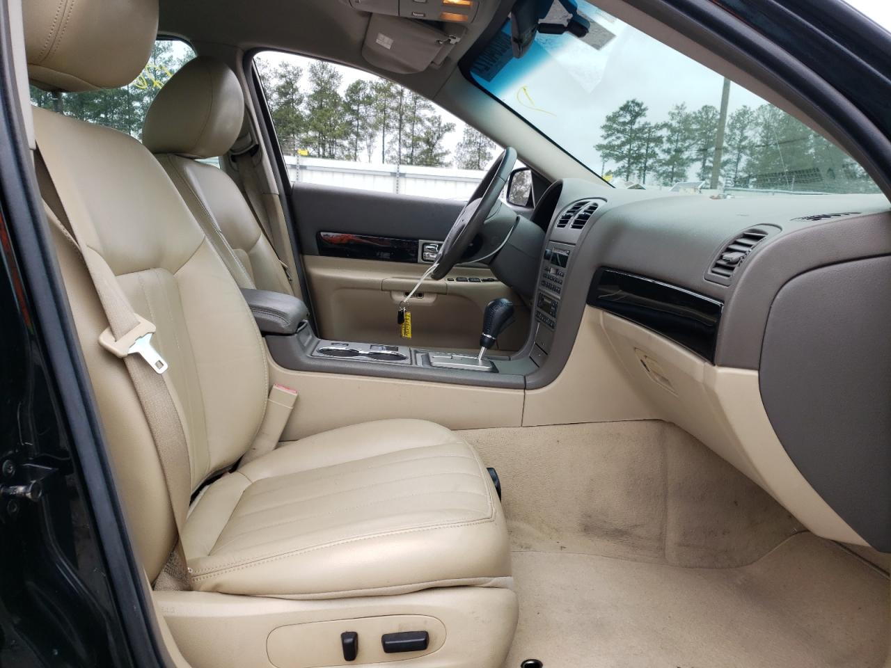 Photo 5 from auction – 2005 LINCOLN LS with VIN 1LNHM86S25Y630444