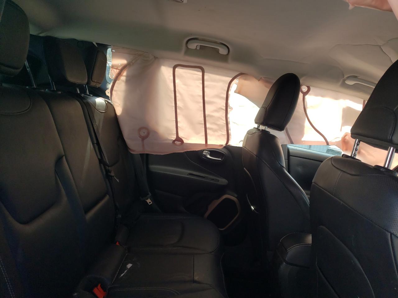 Photo 6 from auction – 2015 JEEP RENEGADE L with VIN ZACCJBDT9FPC08844