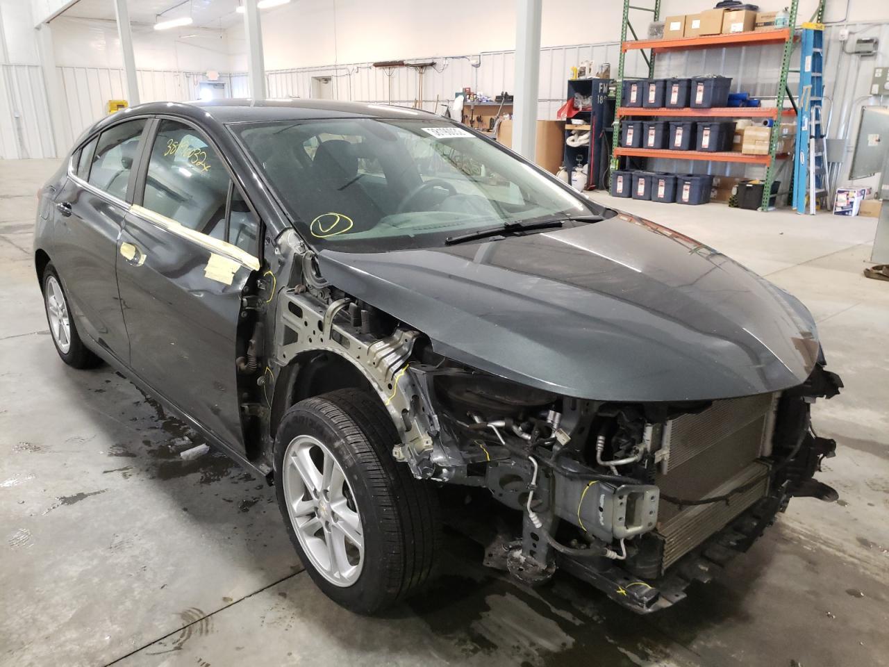Photo 1 from auction – 2017 CHEVROLET CRUZE LT with VIN 3G1BE6SM8HS526032