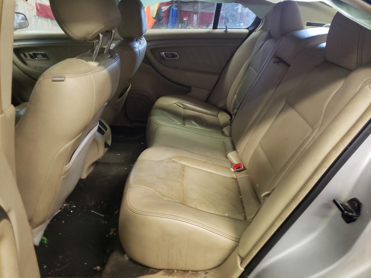 Photo 6 from auction – 2013 FORD TAURUS SEL with VIN 1FAHP2E84DG199338