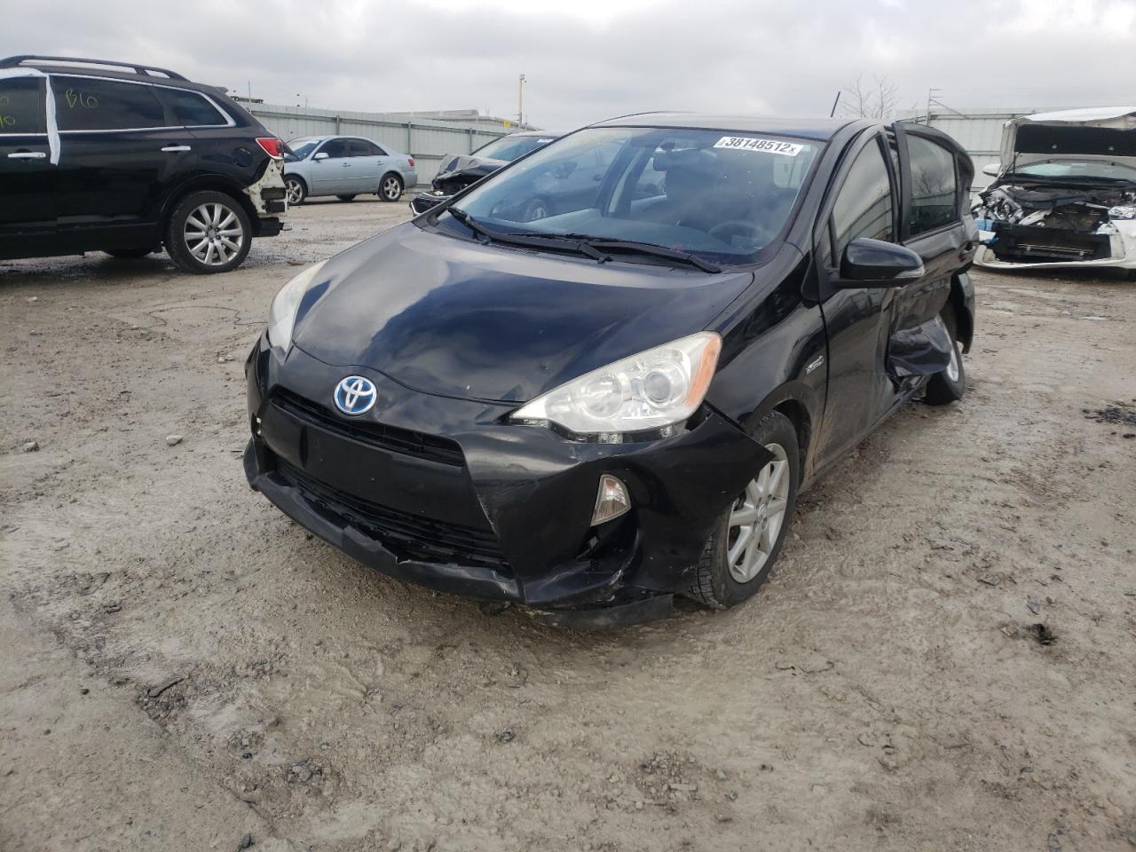 Photo 2 from auction – 2013 TOYOTA PRIUS C with VIN JTDKDTB36D1054487