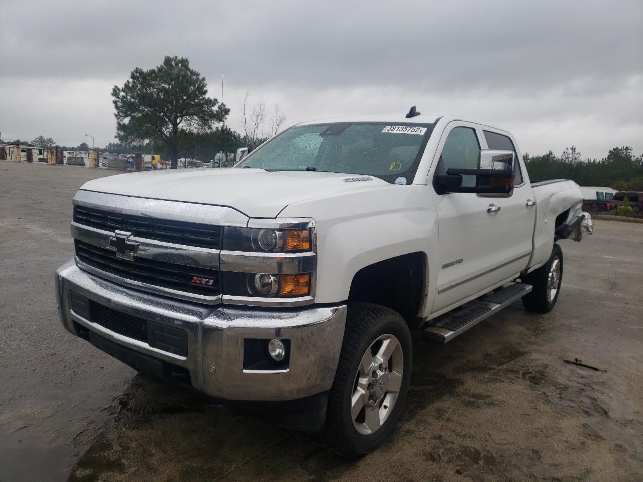 Photo 2 from auction – 2016 CHEVROLET SILVERADO with VIN 1GC1KWE85GF203876
