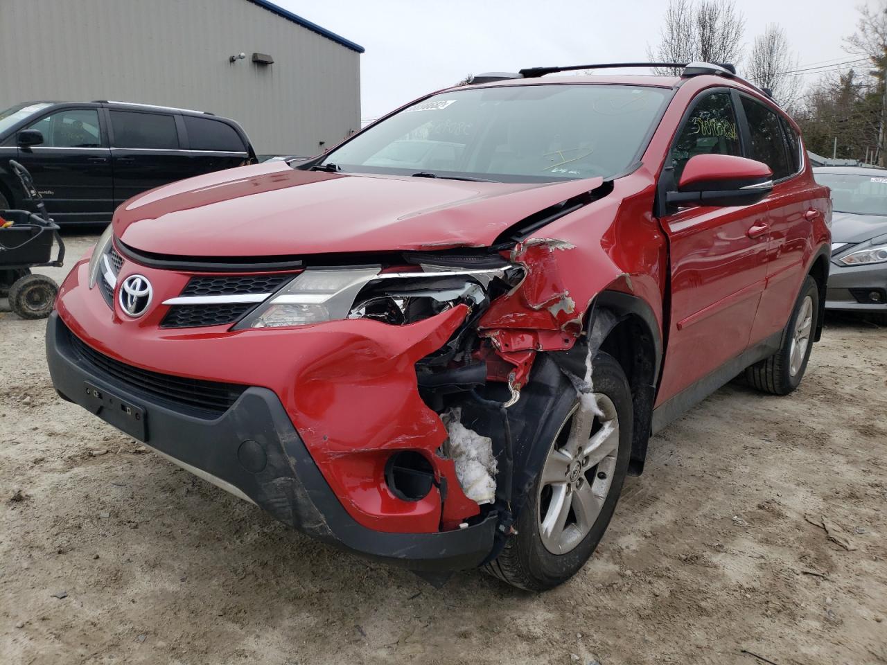 Photo 2 from auction – 2013 TOYOTA RAV4 XLE with VIN 2T3RFREV9DW014043