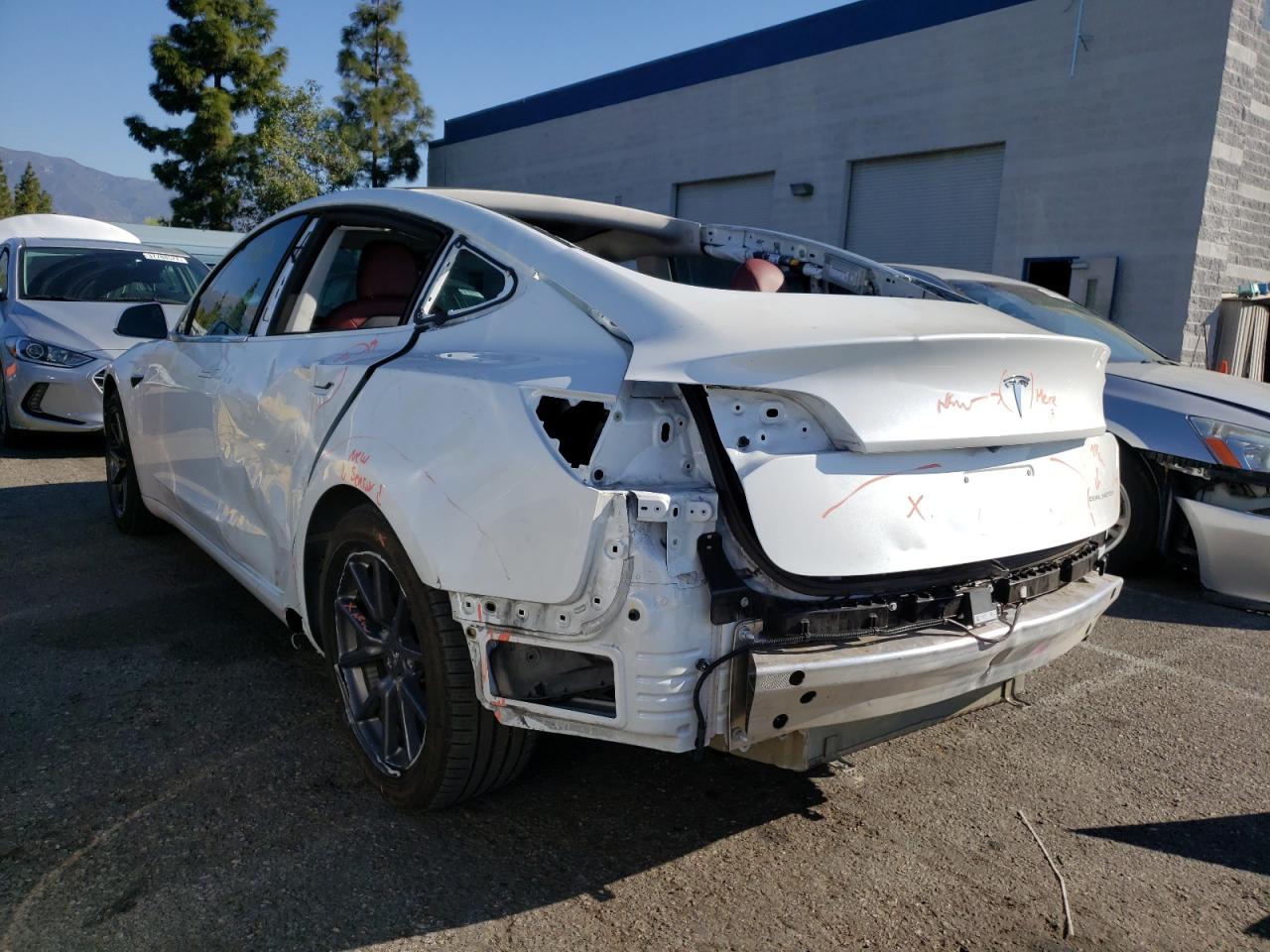 Photo 3 from auction – 2018 TESLA MODEL 3 with VIN 5YJ3E1EA2JF038080