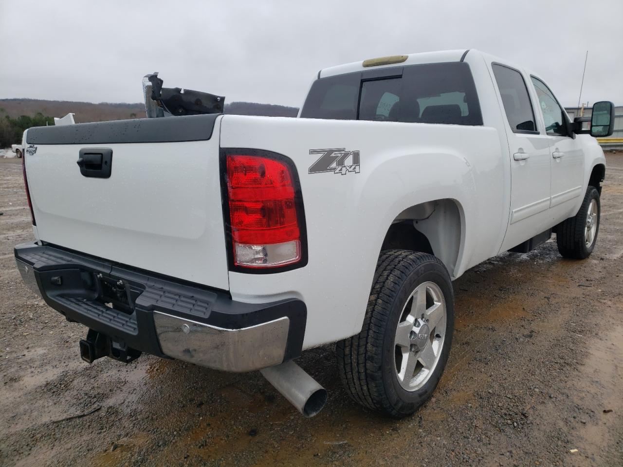 Photo 4 from auction – 2014 GMC SIERRA K25 with VIN 1GT121E88EF114626