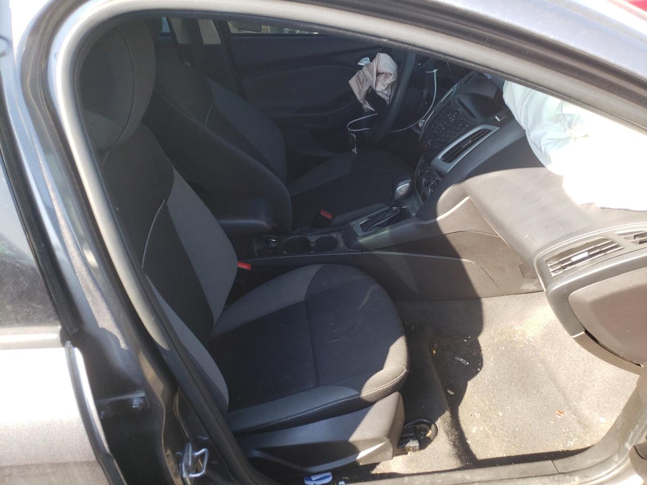Photo 5 from auction – 2014 FORD FOCUS SE with VIN 1FADP3F21EL357206