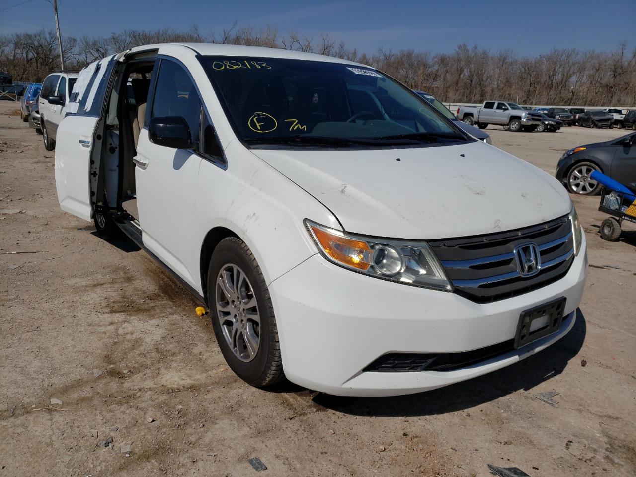HONDA ODYSSEY EX 2013 with VIN 5FNRL5H4XDB082183 - Photo from auction