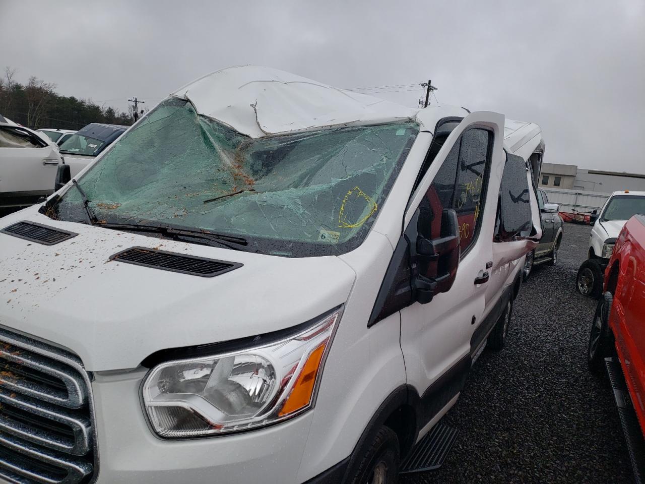 Photo 9 from auction – 2019 FORD TRANSIT T- with VIN 1FDZX2CG6KKB80126