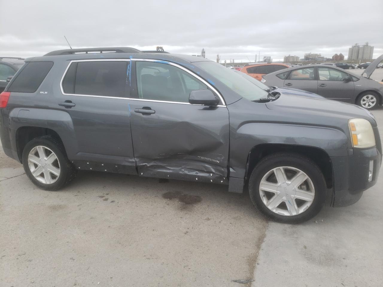 Photo 9 from auction – 2011 GMC TERRAIN SL with VIN 2CTALSEC1B6274686