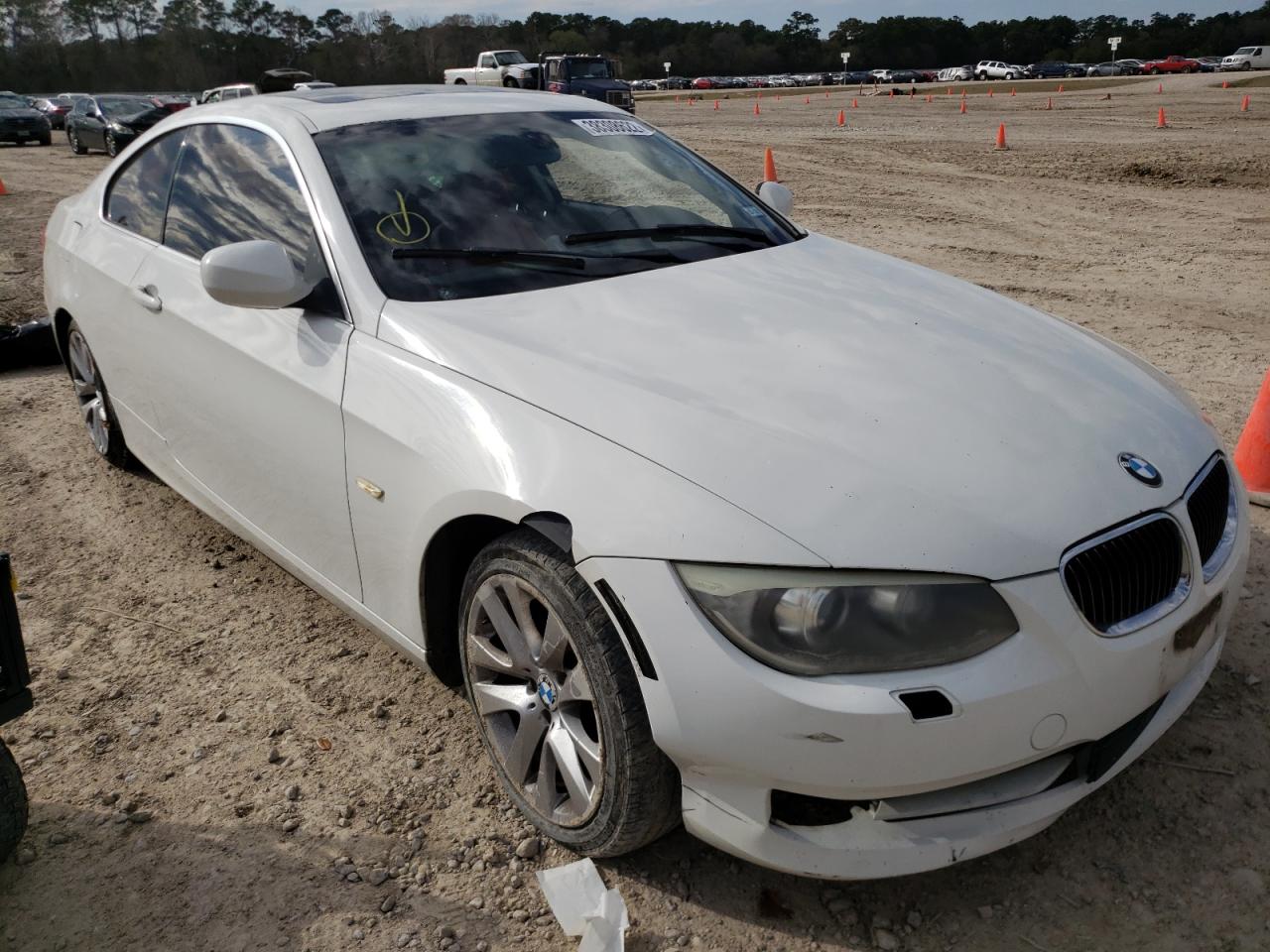 BMW 328 I 2011 with VIN WBAKE3C5XBE558301 - Photo from auction