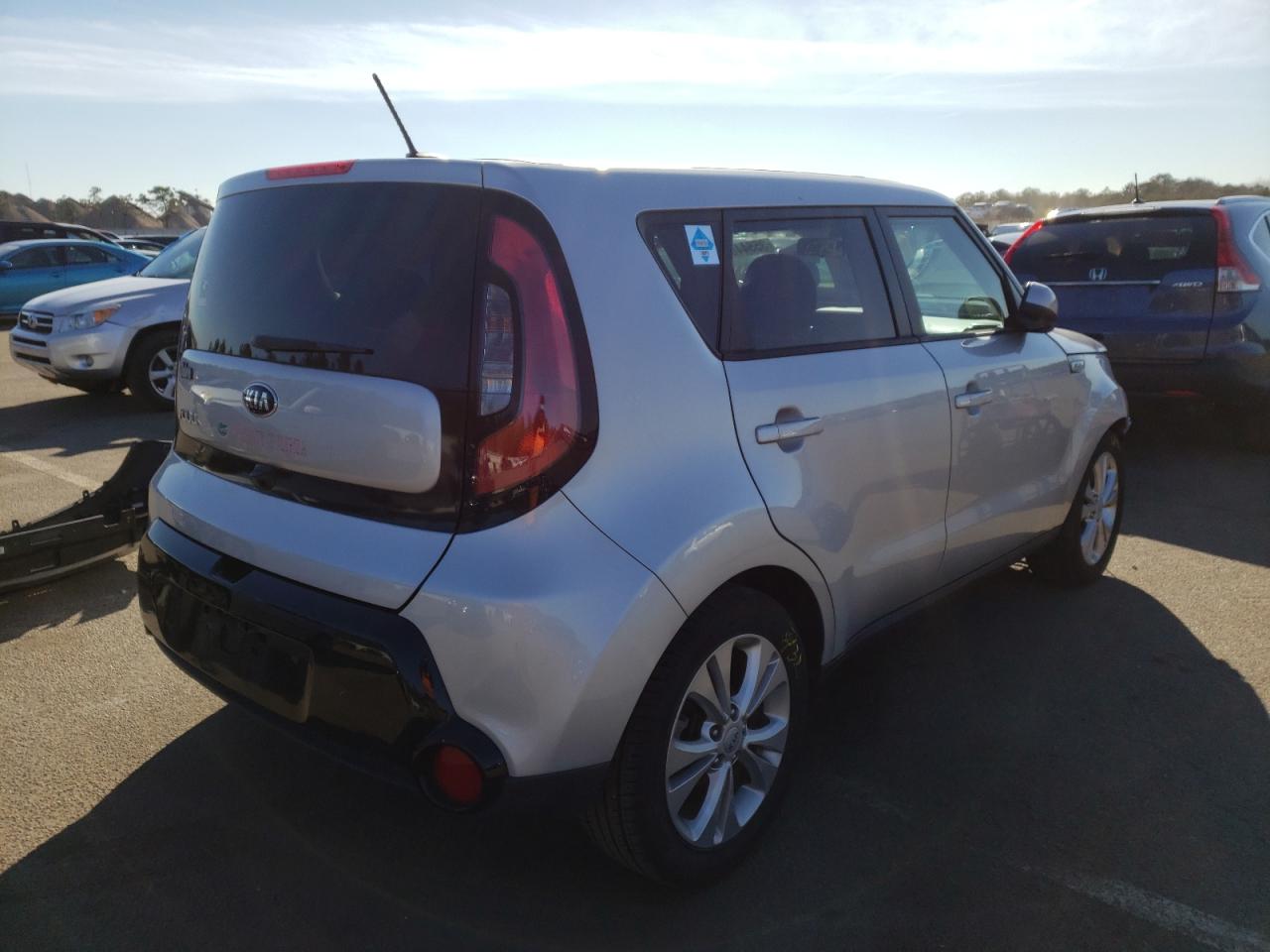 Photo 4 from auction – 2016 KIA SOUL + with VIN KNDJP3A56G7821178