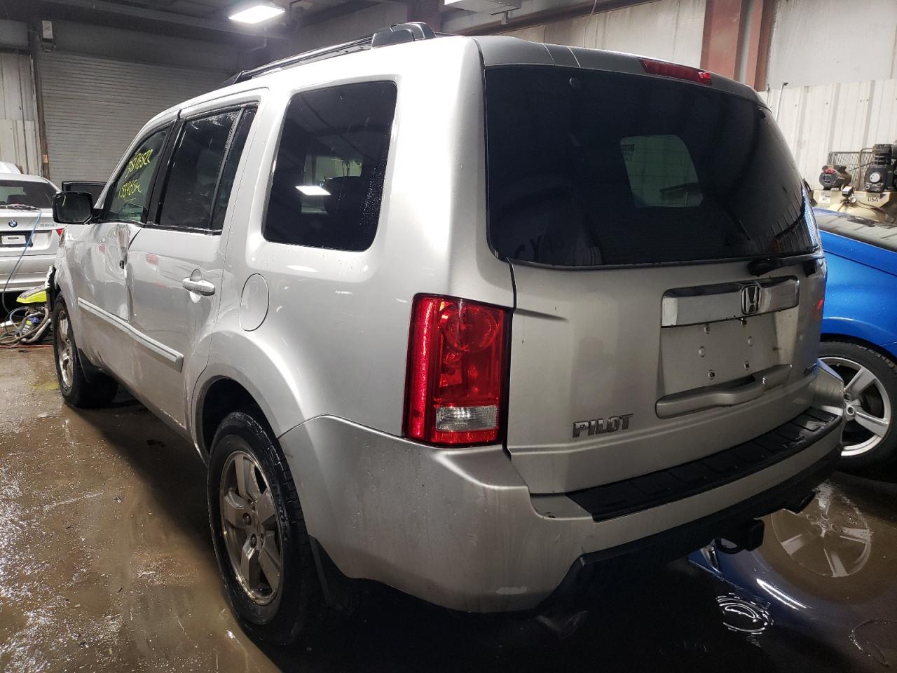 Photo 3 from auction – 2009 HONDA PILOT EXL with VIN 5FNYF48539B034070