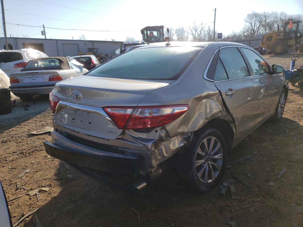 Photo 9 from auction – 2015 TOYOTA CAMRY LE with VIN 4T1BF1FK2FU074832
