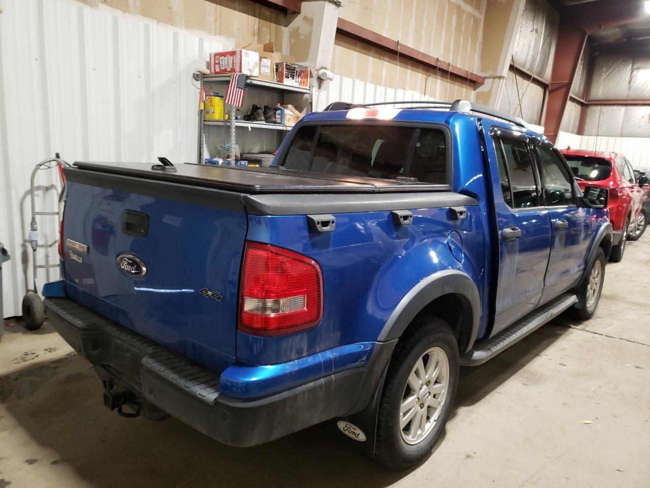 Photo 4 from auction – 2010 FORD EXPLORER S with VIN 1FMEU5BE8AUA09275