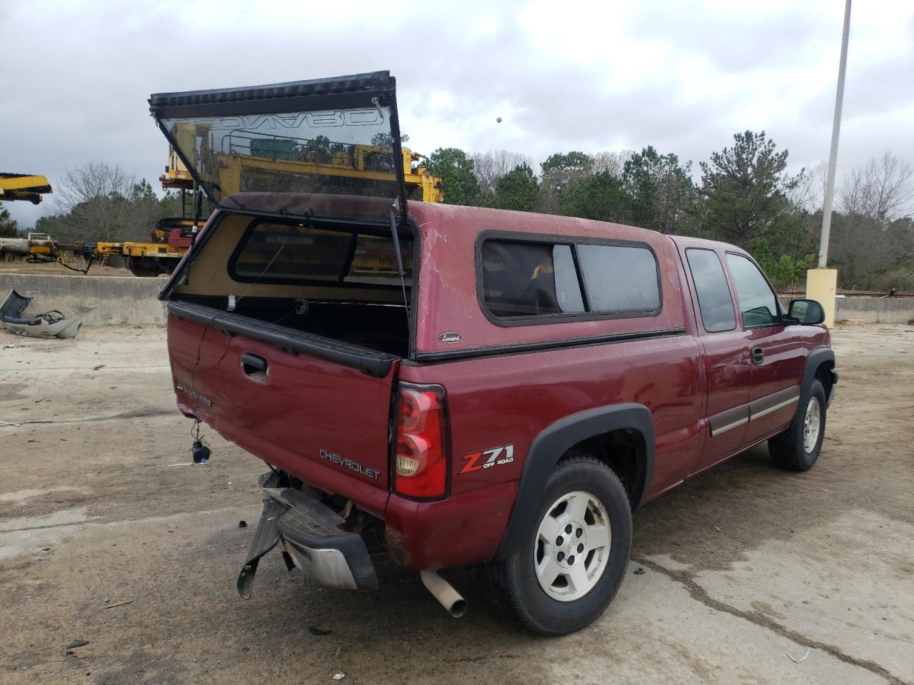 صورة رقم 4 من المزاد - 2005 CHEVROLET SILVERADO مع VIN 1GCEK19B25E229333