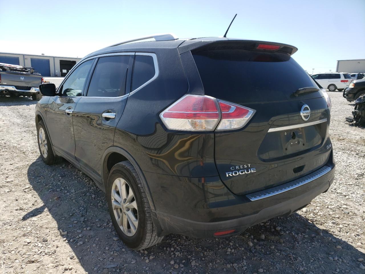 Photo 3 from auction – 2016 NISSAN ROGUE S with VIN KNMAT2MV9GP666031