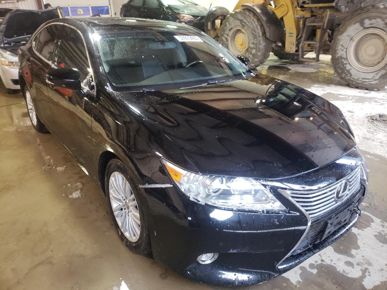 LEXUS ES 350 2014 with VIN JTHBK1GG2E2107752 - Photo from auction