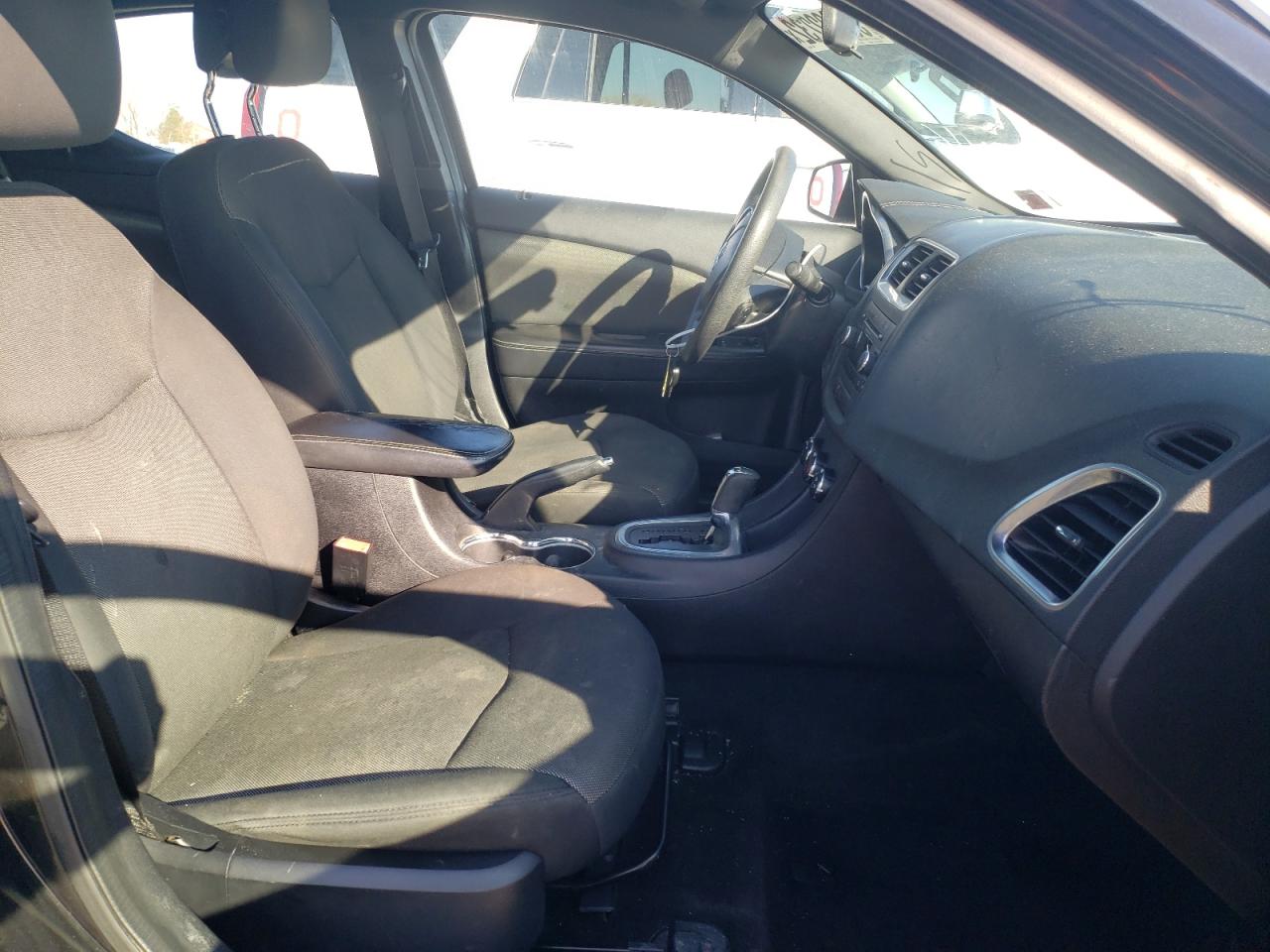 Photo 5 from auction – 2013 DODGE AVENGER SE with VIN 1C3CDZABXDN648853