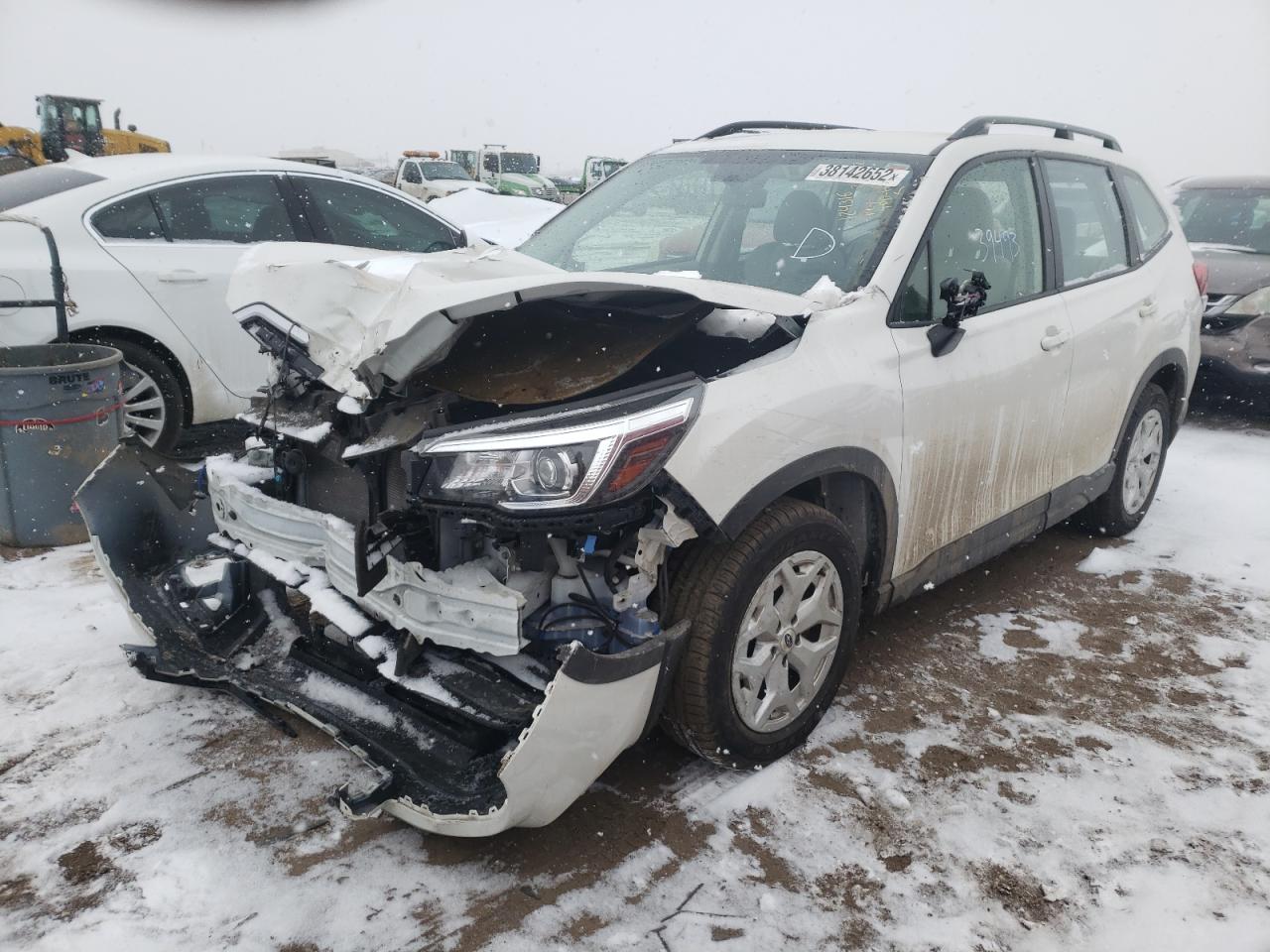 Photo 2 from auction – 2019 SUBARU FORESTER with VIN JF2SKACC1KH510720