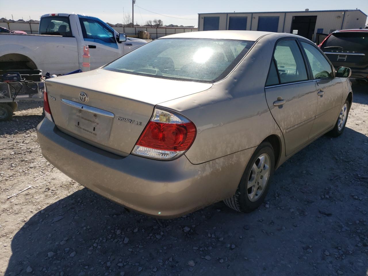 Photo 4 from auction – 2006 TOYOTA CAMRY LE with VIN 4T1BE32K46U162401