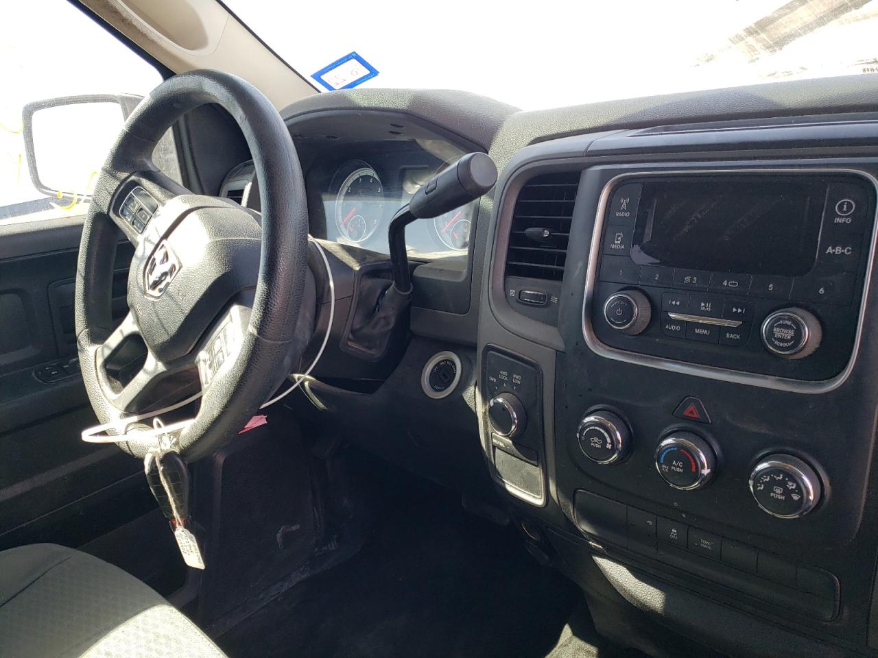 Photo 9 from auction – 2014 RAM 1500 ST with VIN 1C6RR7KTXES115883