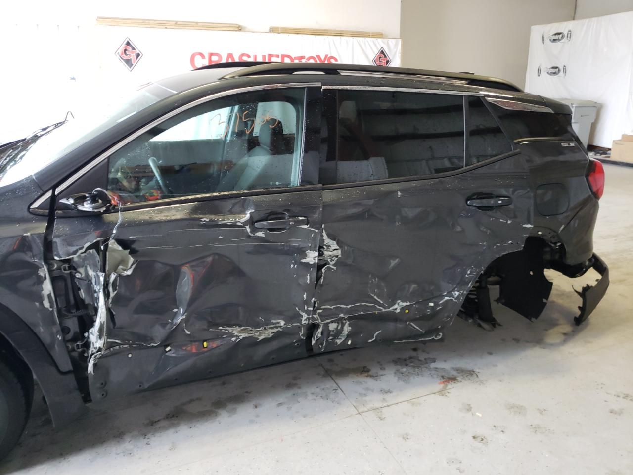 Photo 9 from auction – 2018 GMC TERRAIN SL with VIN 3GKALTEVXJL205240