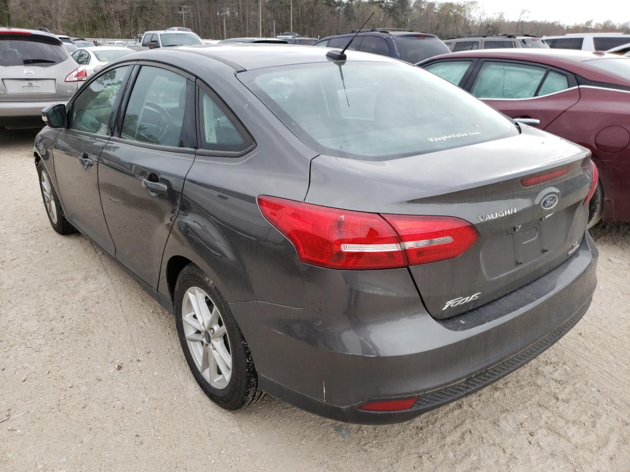 Photo 3 from auction – 2016 FORD FOCUS SE with VIN 1FADP3F28GL292566