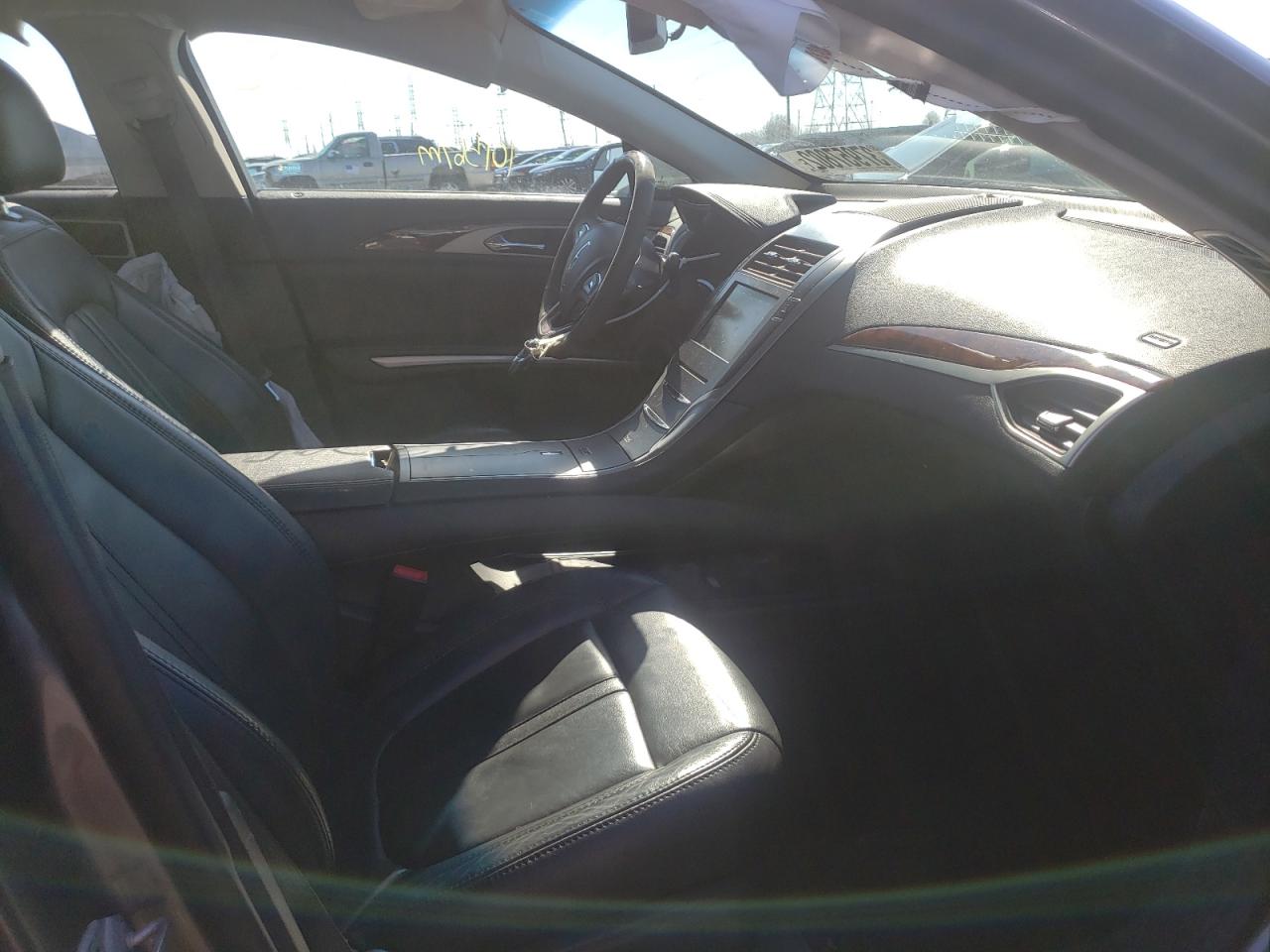 Photo 5 from auction – 2014 LINCOLN MKZ with VIN 3LN6L2G99ER811395