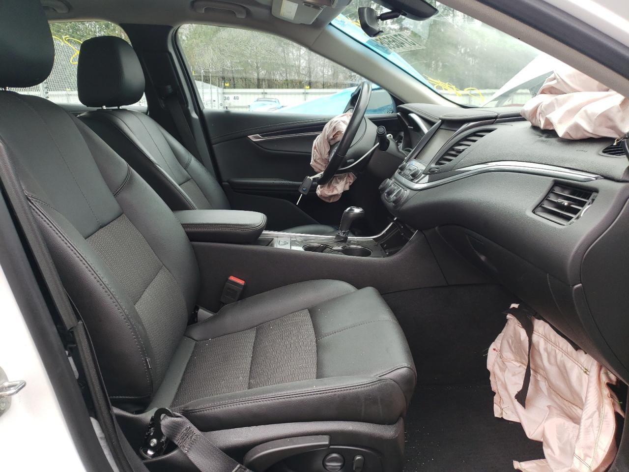 Photo 5 from auction – 2019 CHEVROLET IMPALA LT with VIN 1G11Z5SA4KU136116