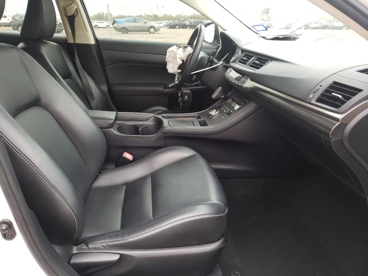 Photo 5 from auction – 2015 LEXUS CT 200 with VIN JTHKD5BH4F2214059