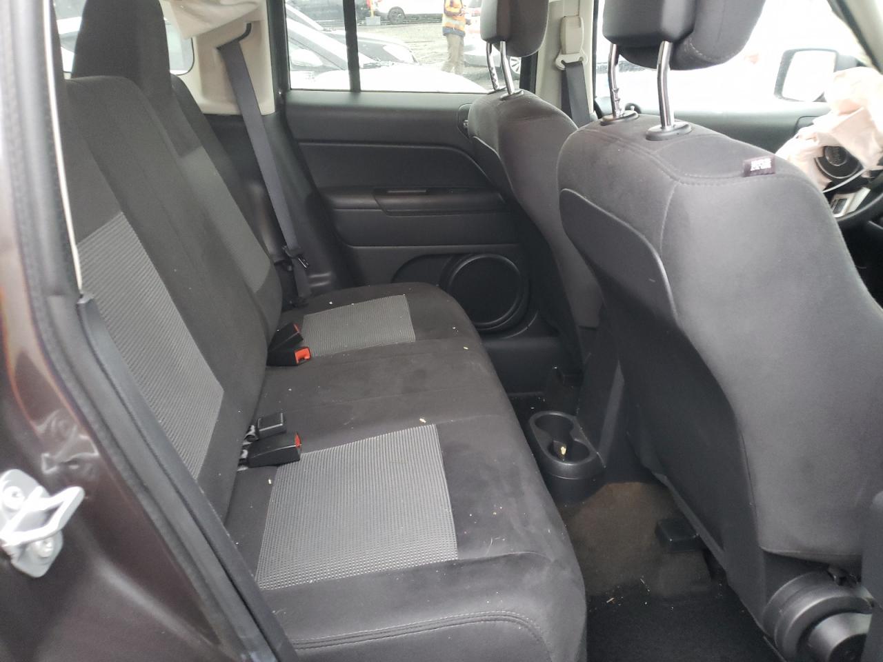 Photo 6 from auction – 2016 JEEP PATRIOT LA with VIN 1C4NJRFB4GD632518