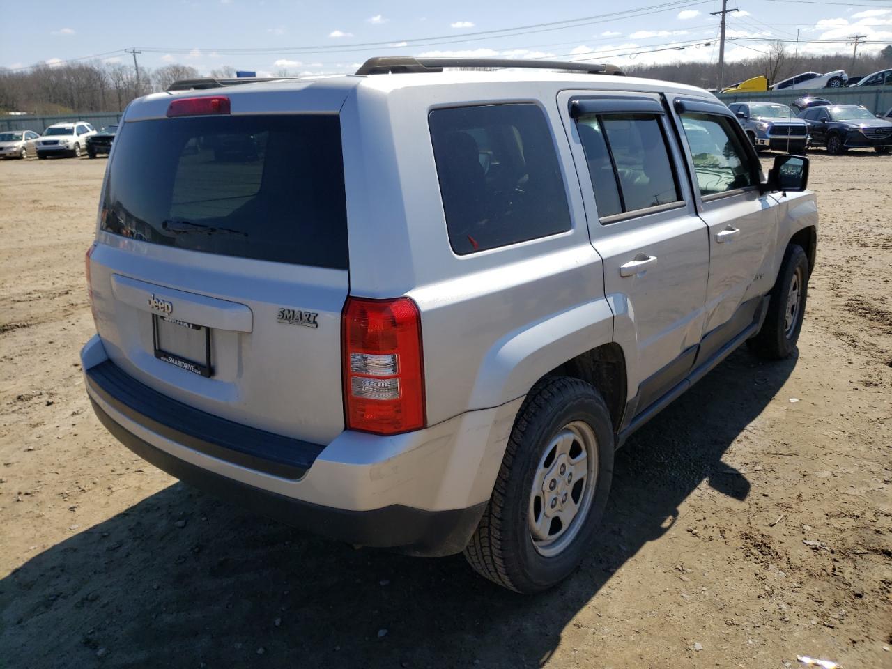 Photo 4 from auction – 2014 JEEP PATRIOT SP with VIN 1C4NJPBA9ED545356
