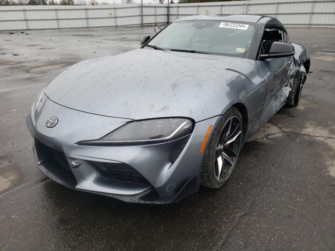 Photo 2 from auction – 2021 TOYOTA SUPRA BASE with VIN WZ1DB0C07MW038000
